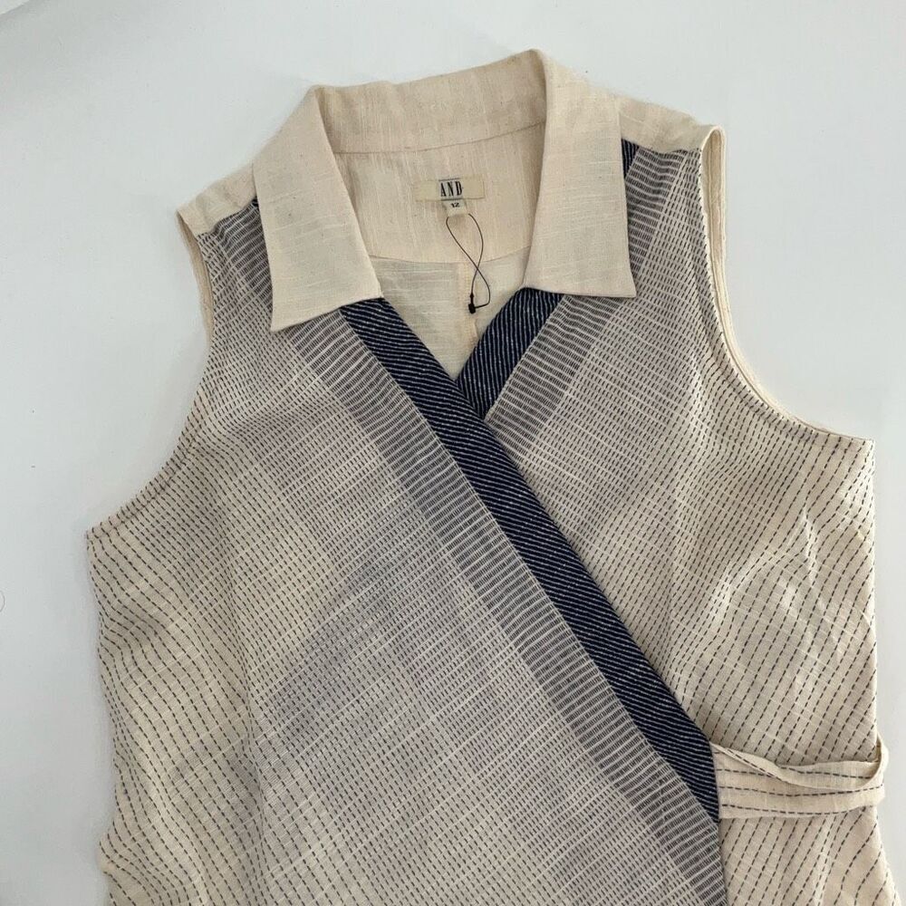 AND Beige Knit Striped Collared Sleeveless Wrap Blouse Size 12 - Picture 4 of 7